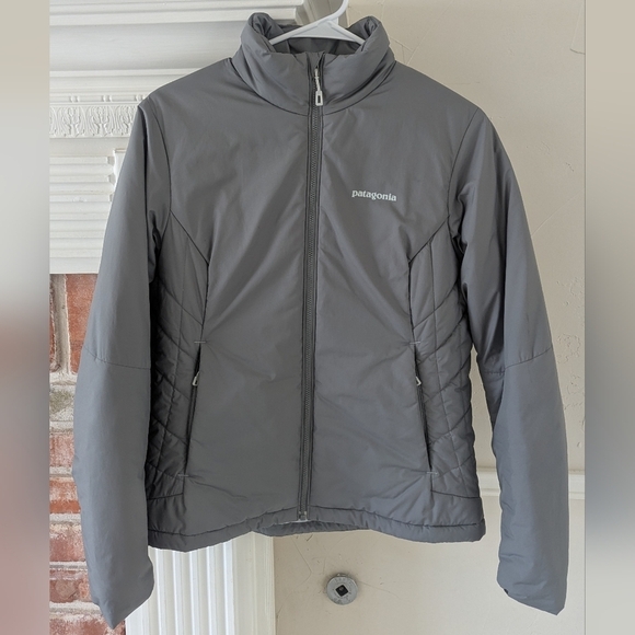 Patagonia | Women's Micro Puff Jacket - Picture 2 of 3